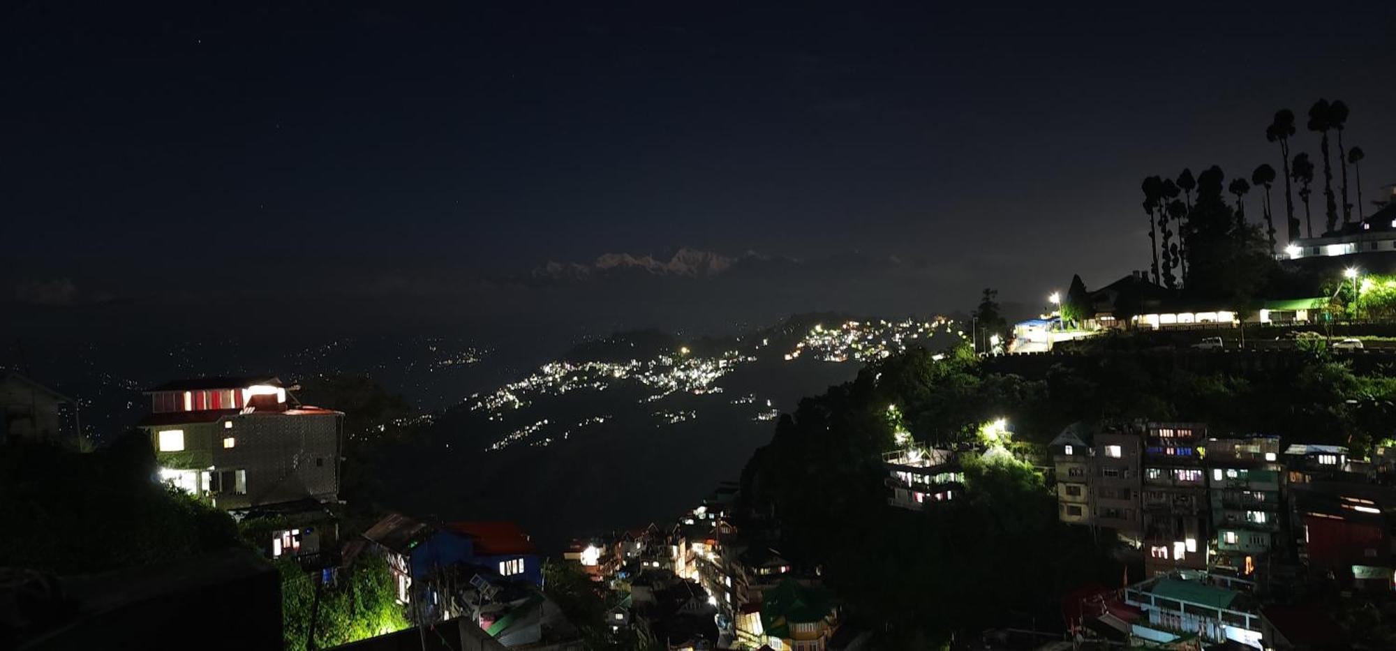 Appartamento Veronica Alpina Darjeeling  Esterno foto